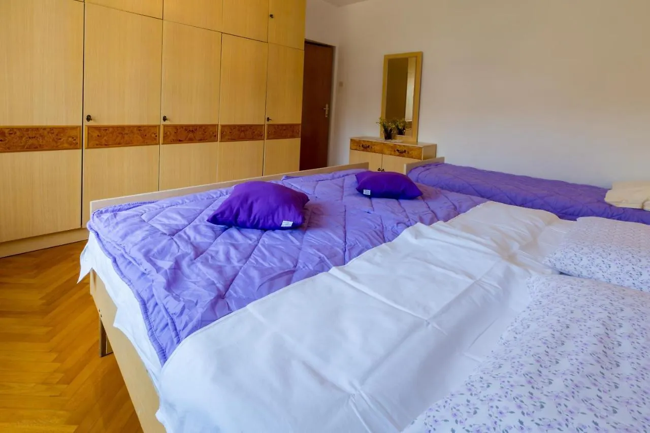 Apartman Fran Apartment Novi Vinodolski