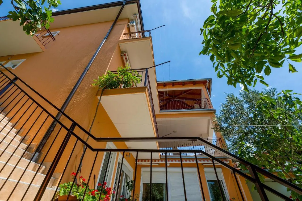 Apartman Fran Apartment Novi Vinodolski Croatia